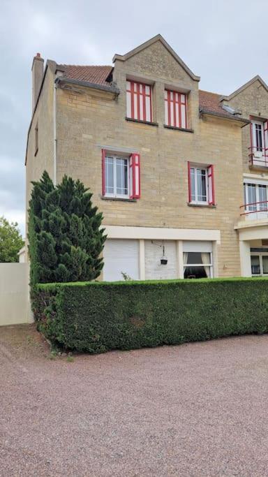 Appartement Ouistreham Proche Centre Et Plage Exterior foto